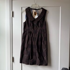 Elegant Brown Sleeveless Dress